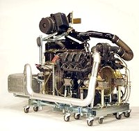 6-Zylinder-Turbodieselmotor auf Rollwagen RWB in Sonderausfhrung